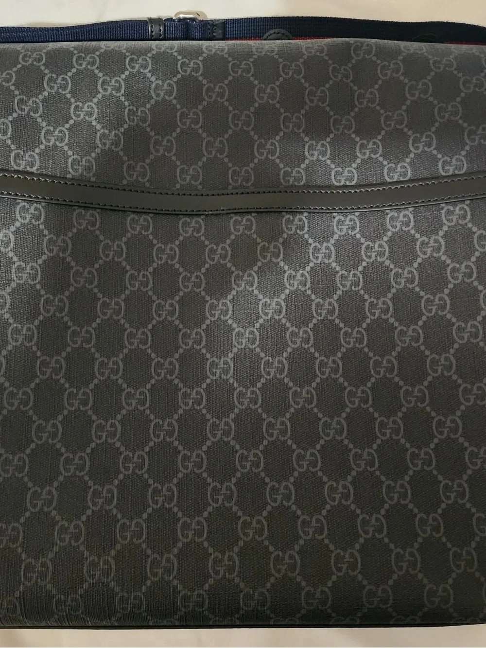 Gucci Black and Gray GG Supreme Messenger Bag